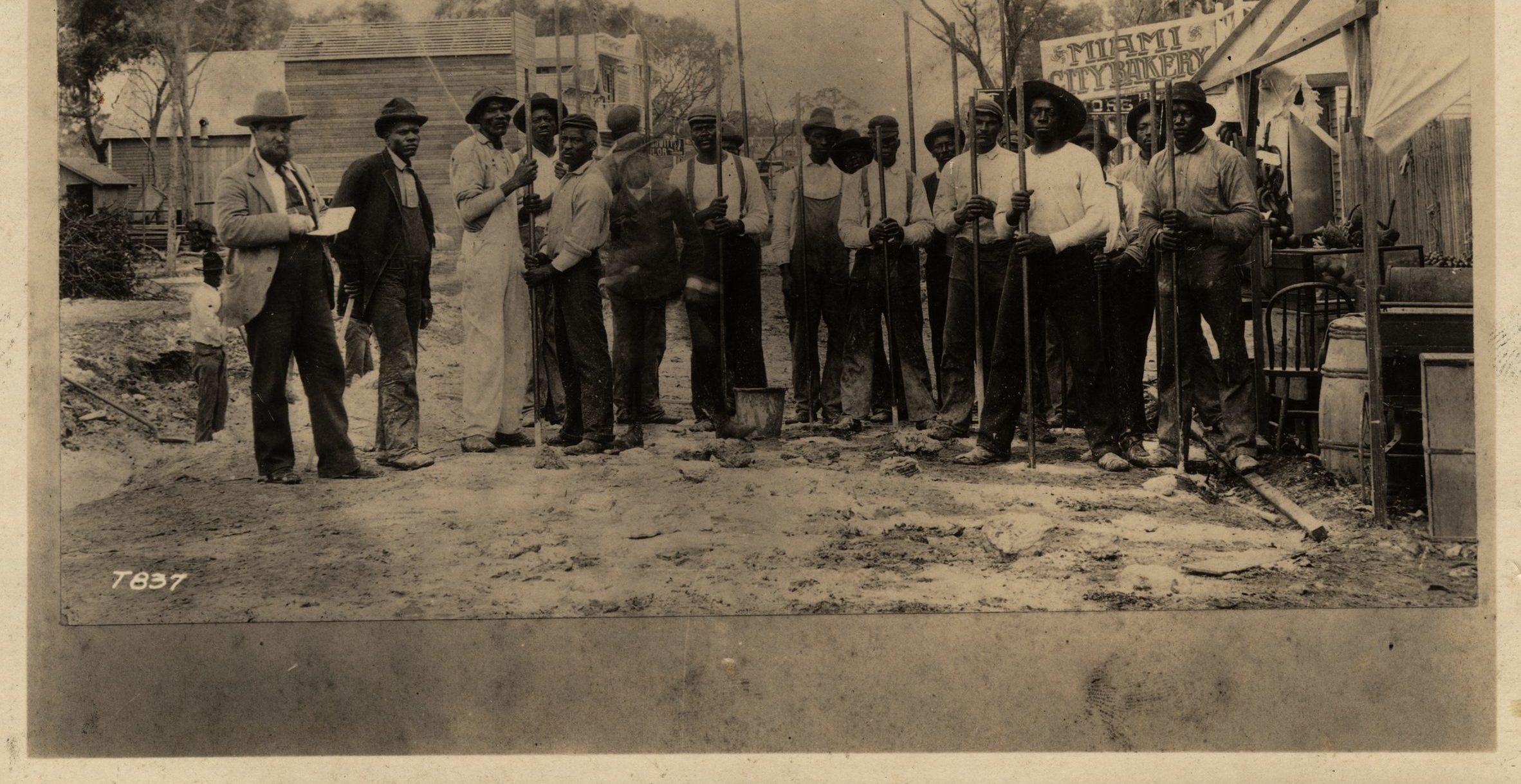 Black Miami in the Twentieth Century Coach Tour with Dr. Marvin Dunn